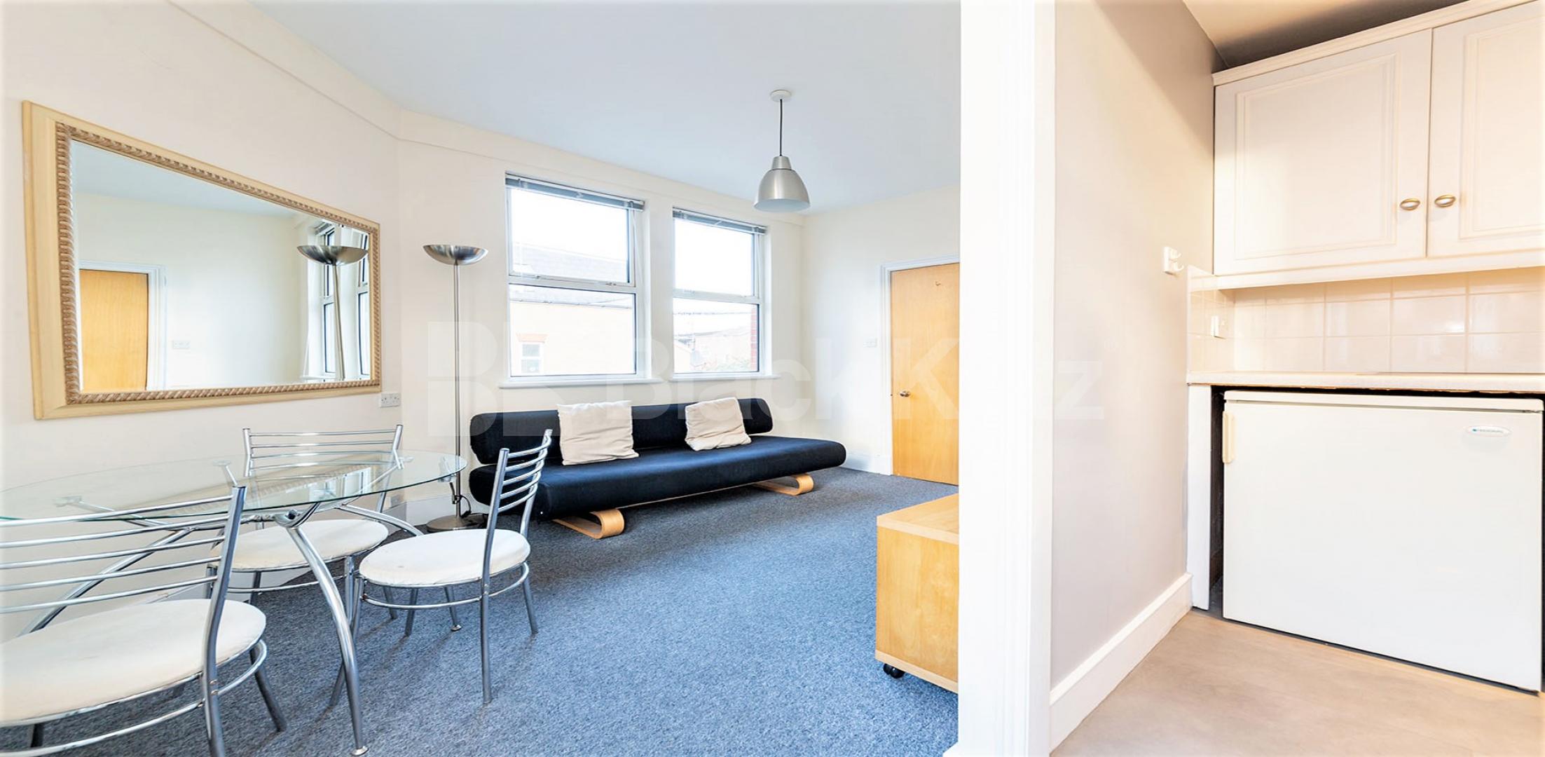 			1 Bedroom, 1 bath, 1 reception Flat			 Fulham High Street, FULHAM 